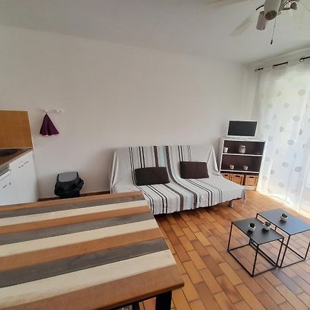 Au Calme A 2Min Mer Parking Balcon Wifi Clim! Six-Fours-les-Plages Exteriör bild
