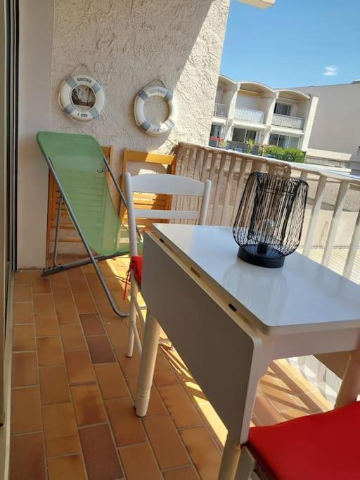 Au Calme A 2Min Mer Parking Balcon Wifi Clim! Six-Fours-les-Plages Exteriör bild